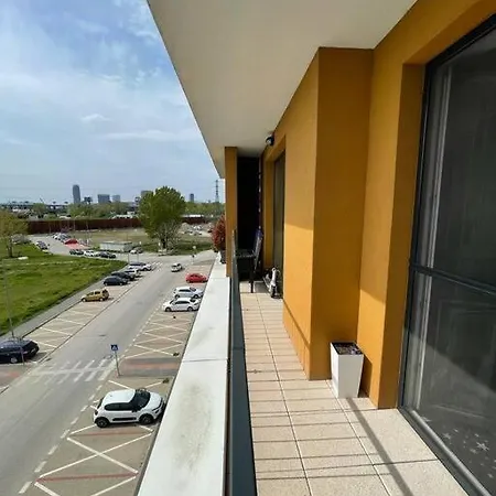 Apartment Live The Urban Life Bratislava